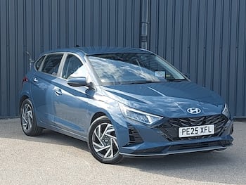 Used Hyundai i20 2025 for sale - 79629258: Photo