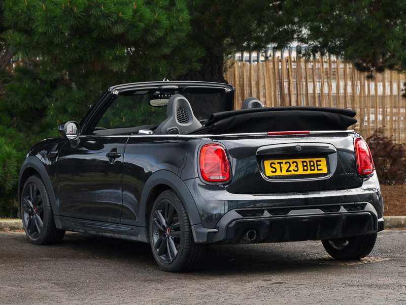 Used MINI Convertible 2023 for sale - 77876927: Photo 3