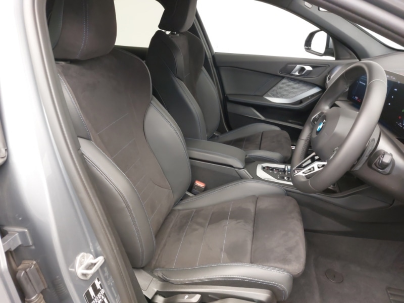 Used BMW 1 Series 2025 for sale - 76796062: Photo 11