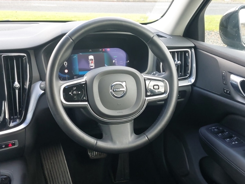 Used Volvo V60 2022 for sale - 76764612: Photo 7