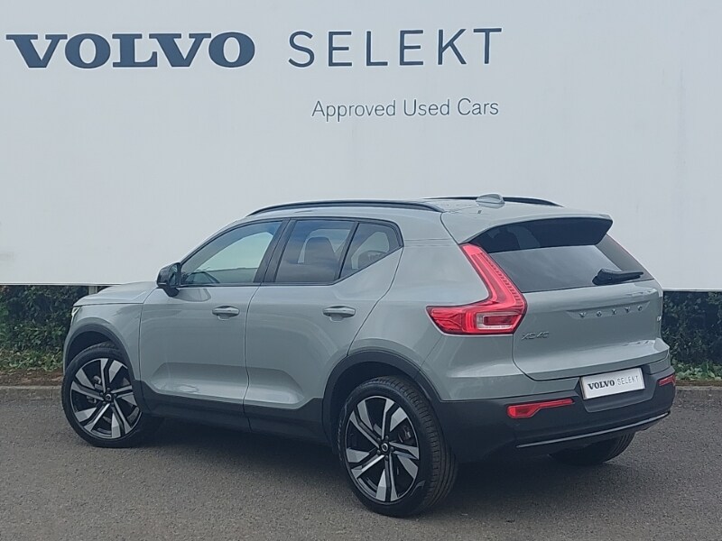 Used Volvo XC40 2024 for sale - 77956240: Photo 3