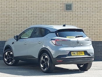 Used Renault Captur 2025 for sale - 79164364: Photo