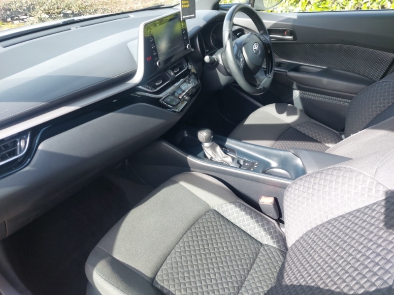 Used Toyota C-HR 2023 for sale - 78133328: Photo 5