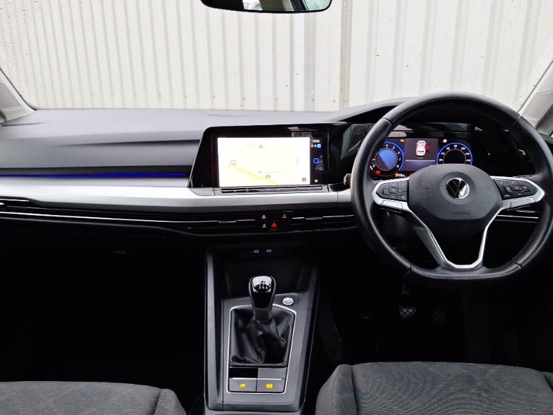 Used Volkswagen Golf 2020 for sale - 77142439: Photo 2