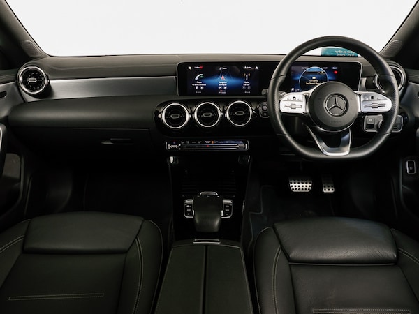 Used Mercedes-Benz CLA 2019 for sale - 76229774: Photo 2