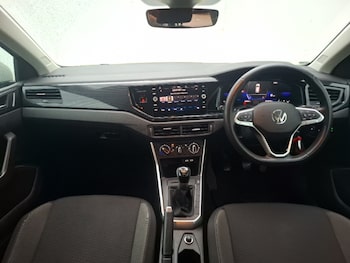 Used Volkswagen Polo 2023 for sale - 76492546: Photo