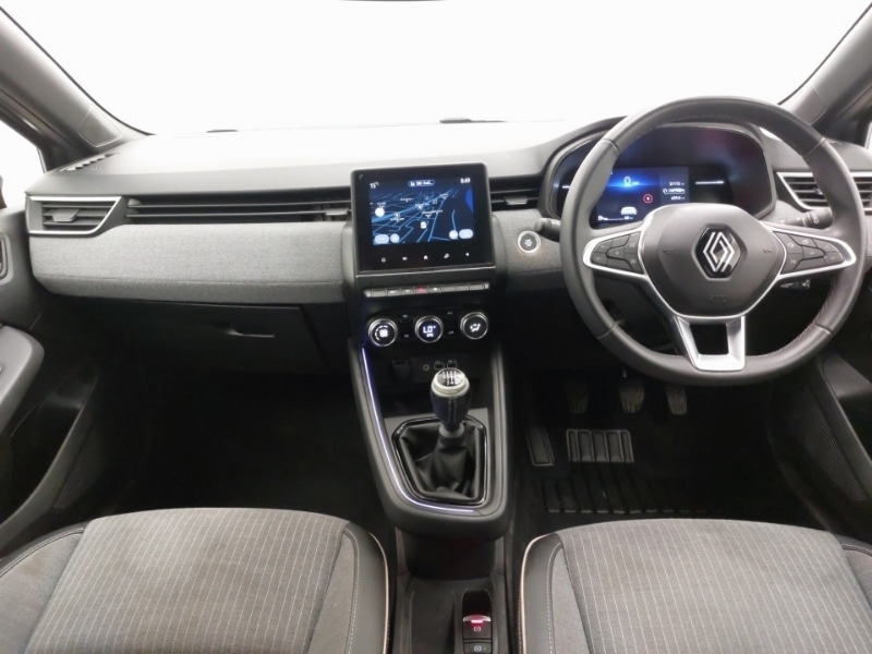 Used Renault Clio 2024 for sale - 77948474: Photo 2