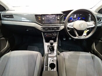 Used Volkswagen Polo 2023 for sale - 77015173: Photo