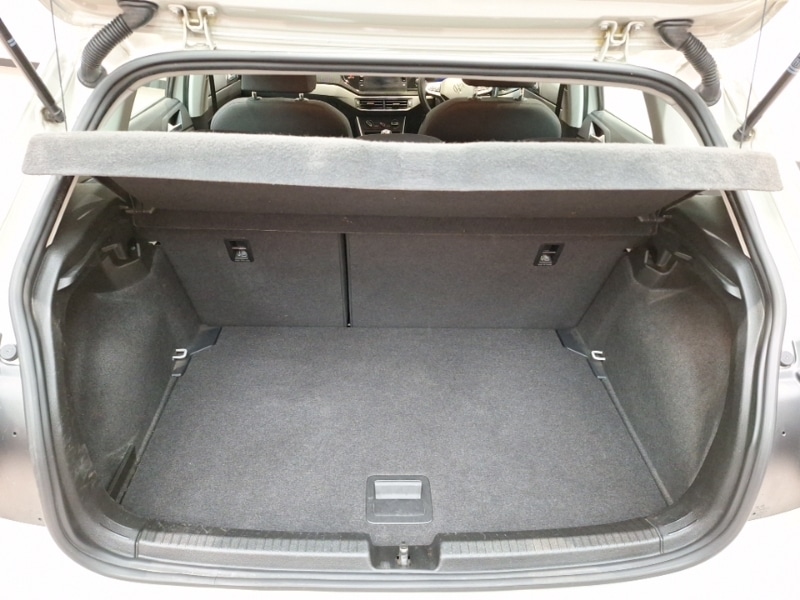 Used Volkswagen Polo 2023 for sale - 77015173: Photo 8