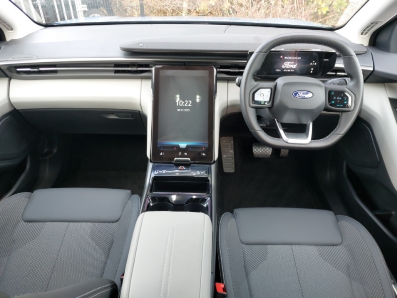 Used Ford Explorer 2025 for sale - 76861481: Photo 2