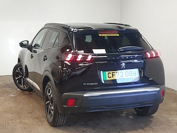 Used Peugeot 2008 2023 for sale - 78346989: Photo