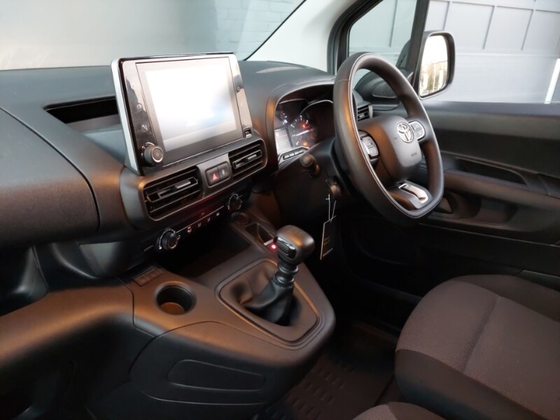 Used Toyota ProAce 2022 for sale - 76799838: Photo 10