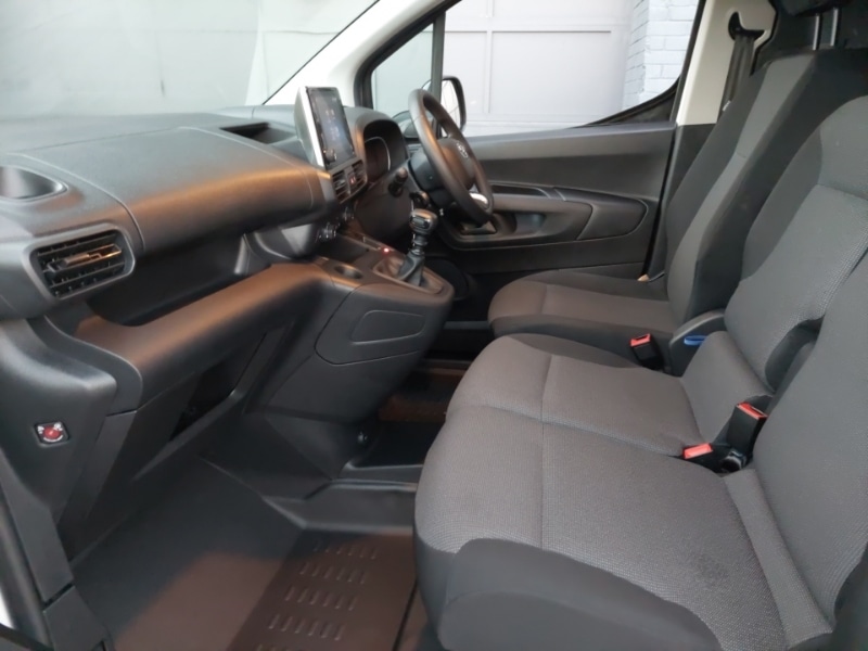 Used Toyota ProAce 2022 for sale - 76799838: Photo 5