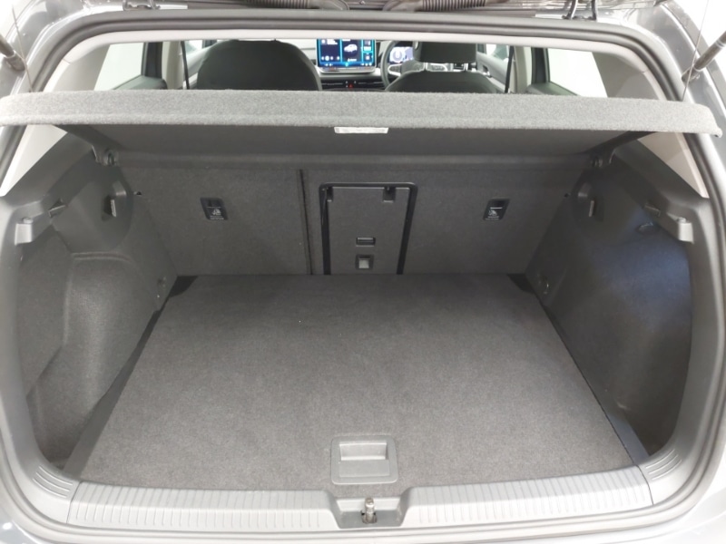 Used Volkswagen Golf 2024 for sale - 76967427: Photo 8