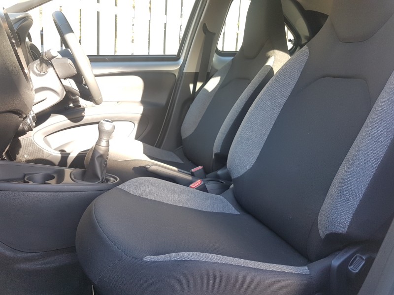 Used Toyota Aygo X 2023 for sale - 76383495: Photo 5