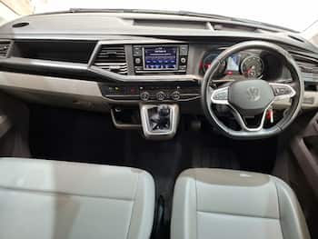 Used Volkswagen Transporter Shuttle 2024 for sale - 79843934: Photo