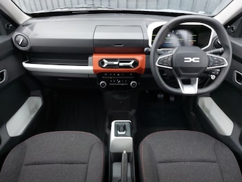 Used Dacia Spring 2025 for sale - 76459683: Photo