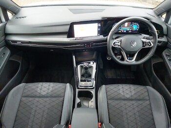 Used Volkswagen Golf 2024 for sale - 77669984: Photo