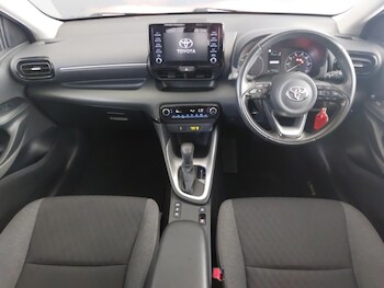 Used Toyota Yaris 2021 for sale - 78146318: Photo