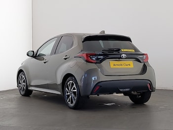 Used Toyota Yaris 2023 for sale - 78688348: Photo