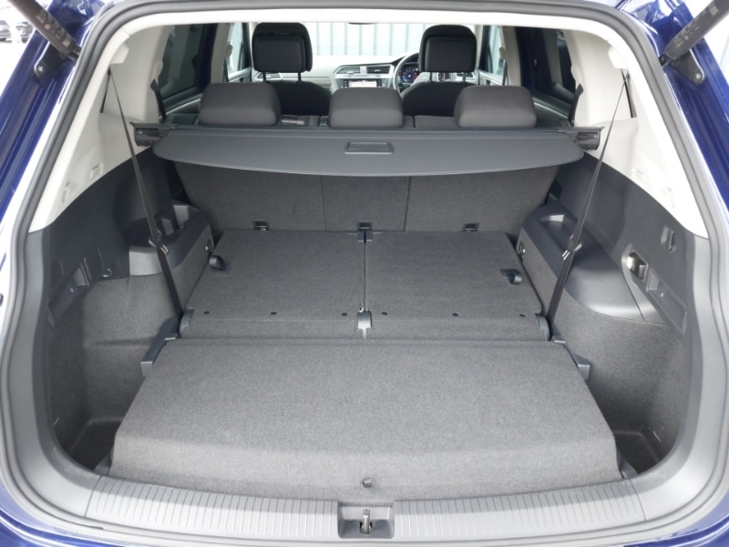 Used Volkswagen Tiguan Allspace 2025 for sale - 76343088: Photo 8