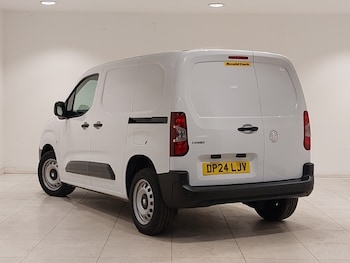 Used Vauxhall Combo 2024 for sale - 76515395: Photo