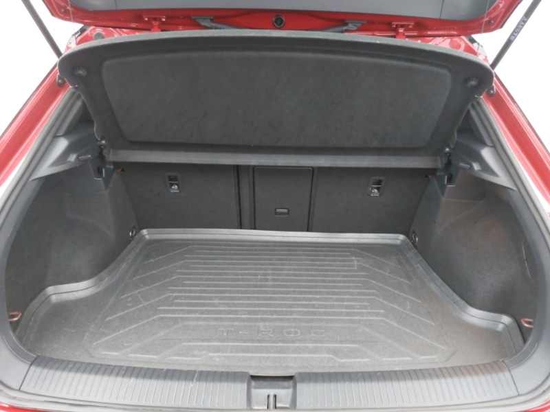 Used Volkswagen T-Roc 2022 for sale - 77094917: Photo 8