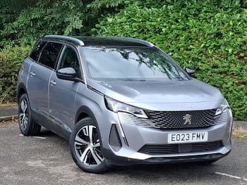 Used Peugeot 5008 2023 for sale - 79835453: Photo