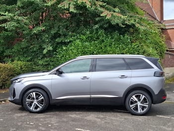 Used Peugeot 5008 2023 for sale - 79835453: Photo