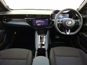 Used Alfa Romeo Junior 2025 for sale - 78032180: Photo