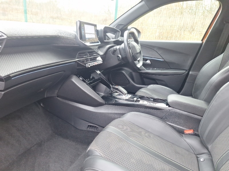 Used Peugeot 2008 2020 for sale - 77657400: Photo 5