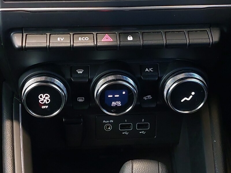 Used Renault Clio 2023 for sale - 78133127: Photo 11