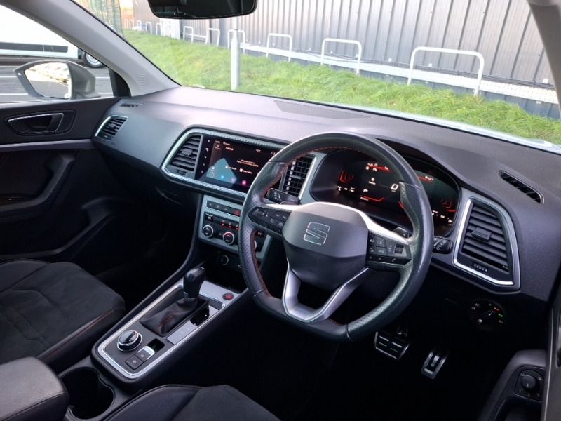 Used SEAT Ateca 2023 for sale - 76628923: Photo 2