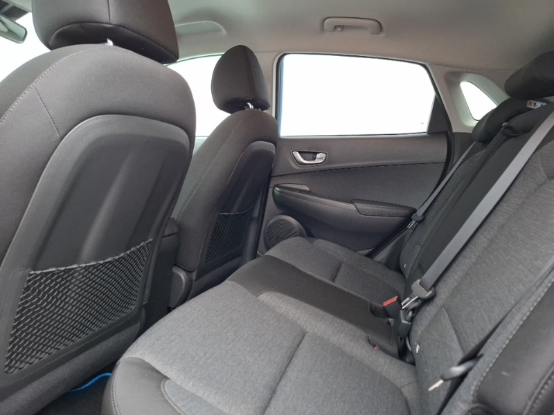 Used Hyundai KONA 2021 for sale - 77875759: Photo 6