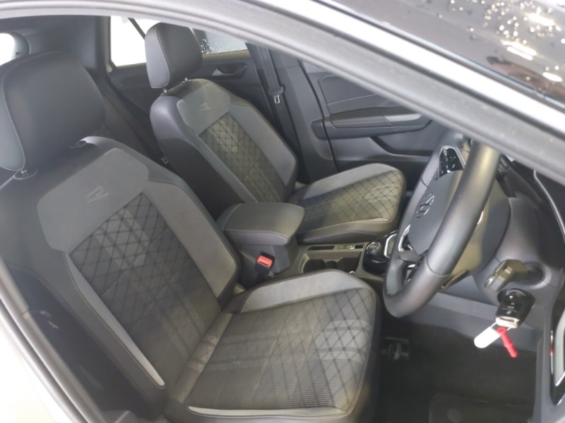 Used Volkswagen T-Roc 2023 for sale - 77876644: Photo 11