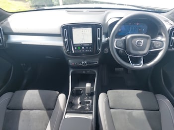 Used Volvo XC40 2026 for sale - 78777480: Photo