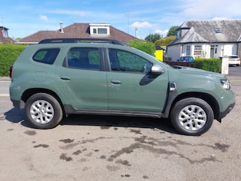 Used Dacia Duster 2023 for sale - 78439130: Photo