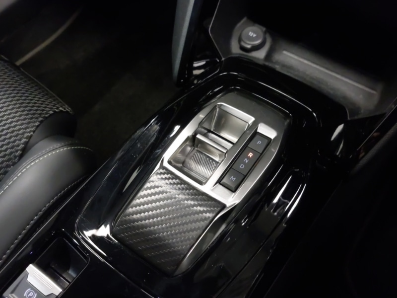 Used Peugeot 2008 2023 for sale - 76912293: Photo 12