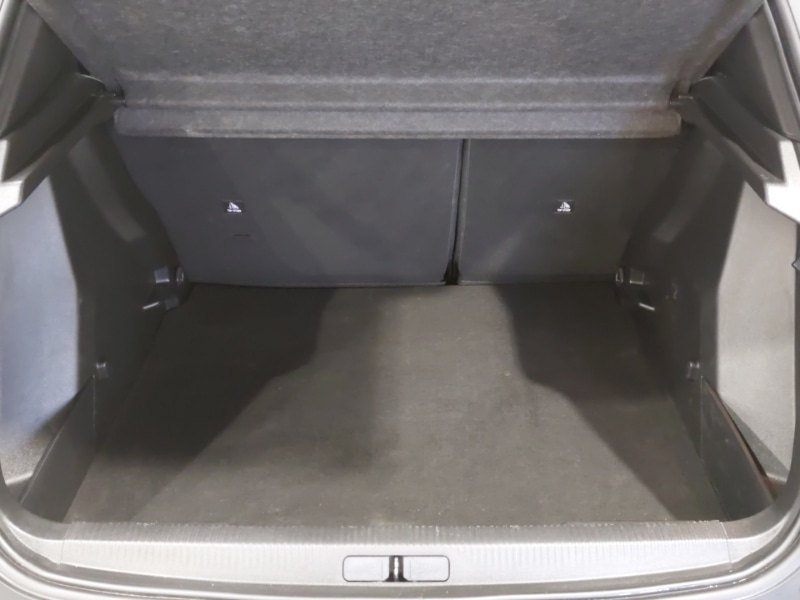 Used Peugeot 2008 2023 for sale - 76912293: Photo 8