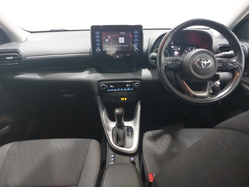Used Toyota Yaris 2021 for sale - 76135516: Photo 2