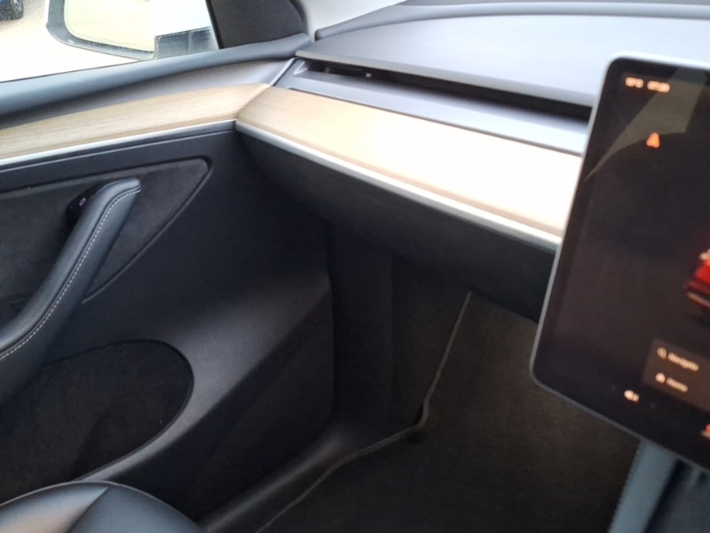 Used Tesla Model Y 2022 for sale - 76838801: Photo 11