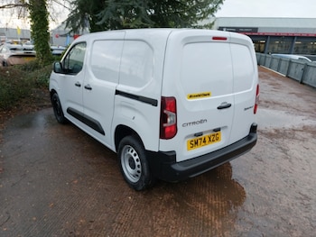 Used Citroen Berlingo 2024 for sale - 76860812: Photo