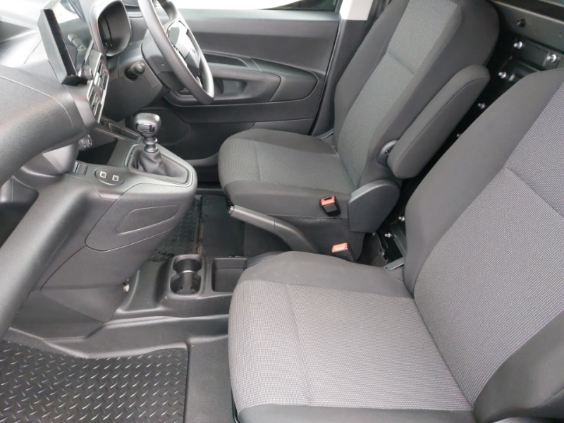 Used Citroen Berlingo 2024 for sale - 76860812: Photo 5