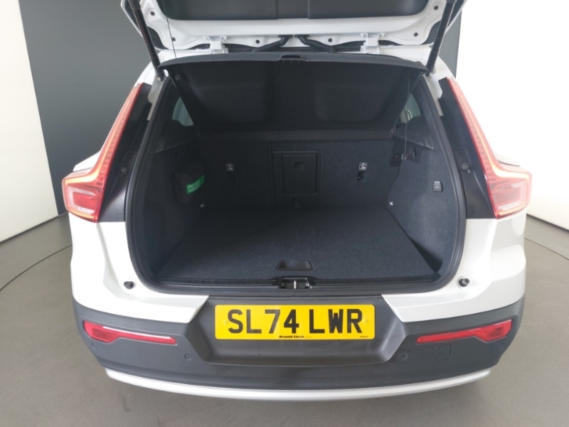 Used Volvo XC40 2024 for sale - 76833766: Photo 8