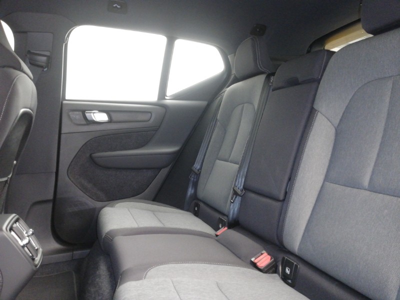 Used Volvo XC40 2024 for sale - 77253109: Photo 6