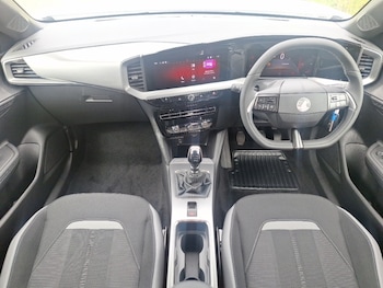 Used Vauxhall Mokka 2025 for sale - 76212565: Photo 2