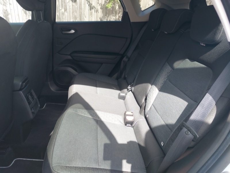 Used Renault Captur 2023 for sale - 76160156: Photo 6