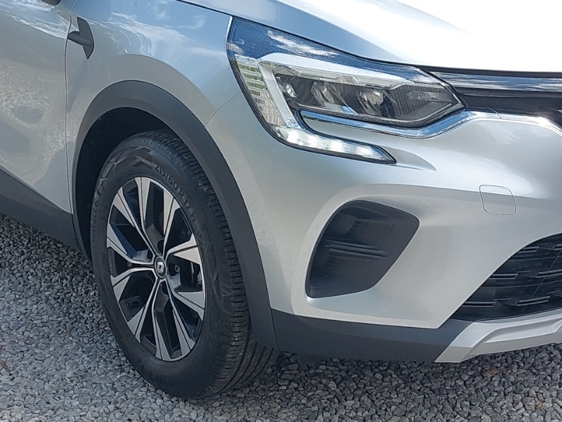 Used Renault Captur 2023 for sale - 76160156: Photo 9