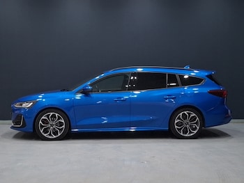 Used Ford Focus 2022 for sale - 77711006: Photo