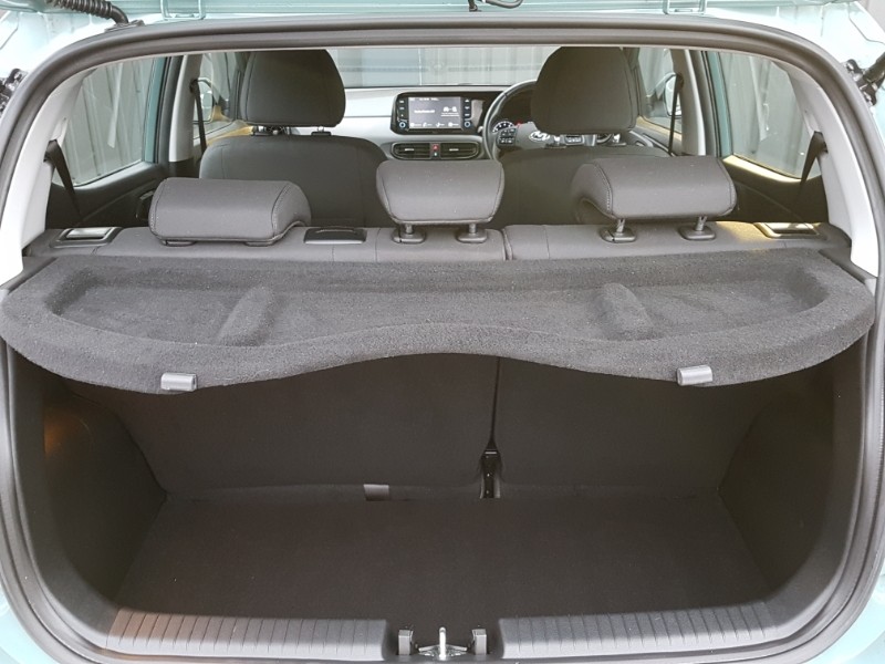 Used Hyundai i10 2023 for sale - 77522894: Photo 8